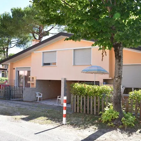 Polluce Apartament *