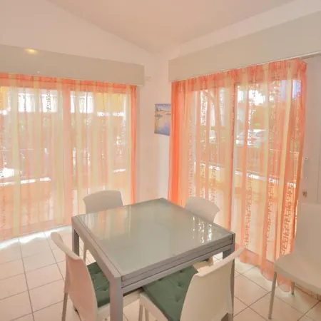 Polluce * Μπιμπιόνε